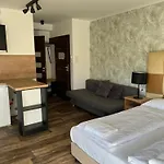 Panzió * Balatonlelle