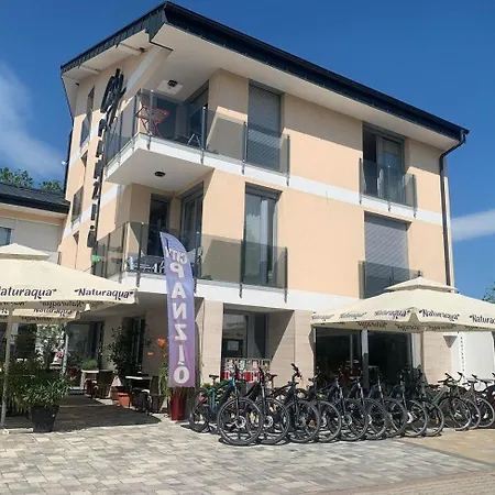 Panzió * Balatonlelle