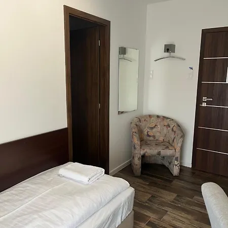 Bed & Breakfast Panzio *