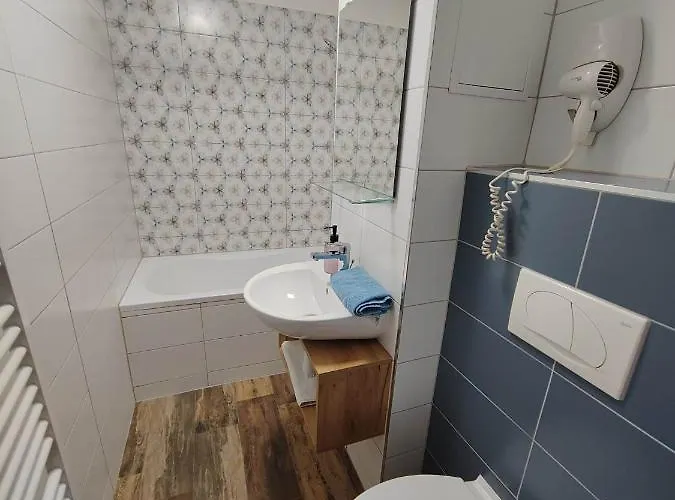 Panzio Bed and Breakfast Balatonlelle